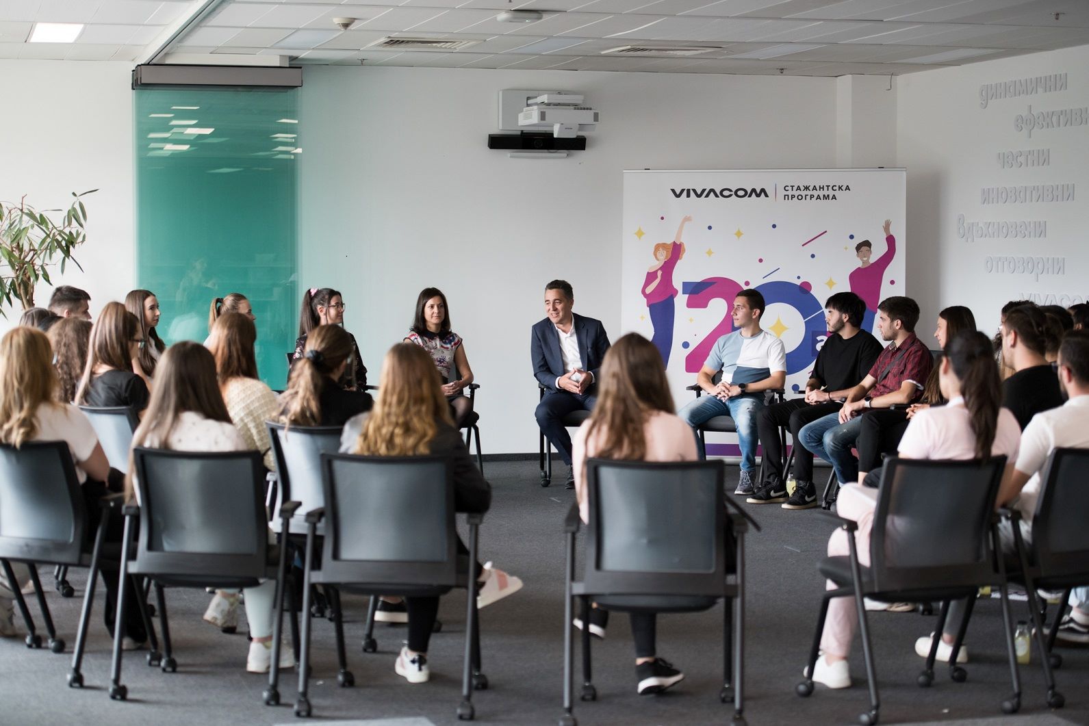 Nikolai Andreev CEO - meeting with employees