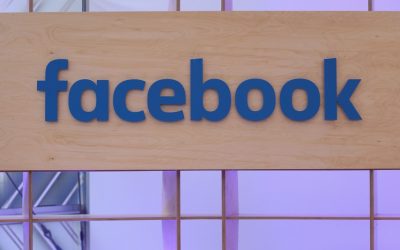 Facebook поиска от собствениците на страници с голяма аудитория да удостоверяват местоположението си