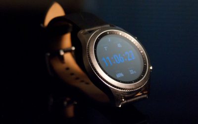 Следващият смарт часовник на Samsung ще се нарича Galaxy Watch и ще използва WearOS