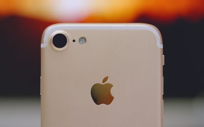 Видео: Как ще изглеждат слушалките на iPhone 7?