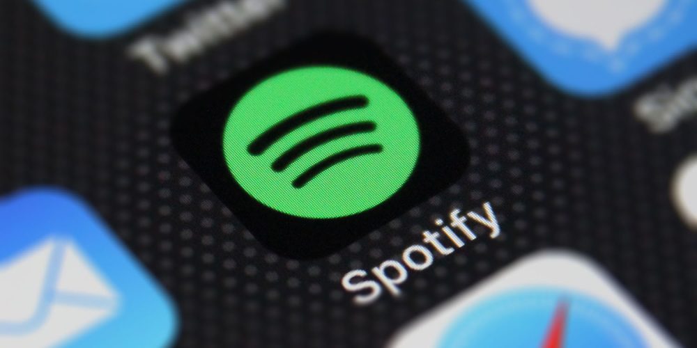 Spotify увеличи лимита за изтегляне до 10 000 песни на до 5 устройства