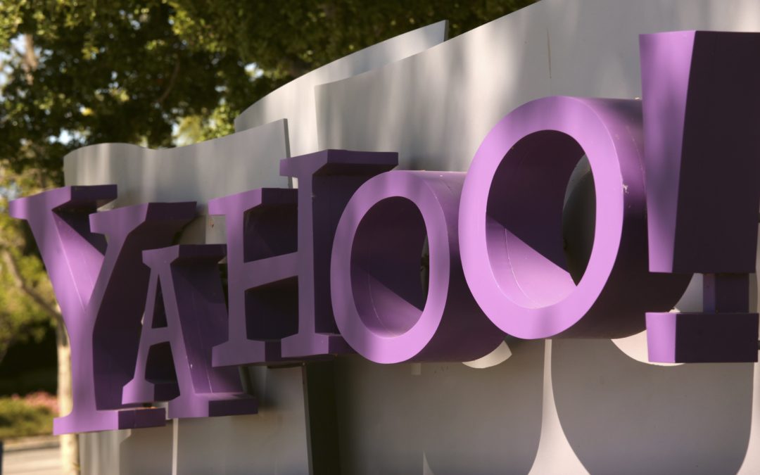 Всички потребители на Yahoo са засегнати от кражба на данни